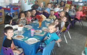 family-style-dining-preschool