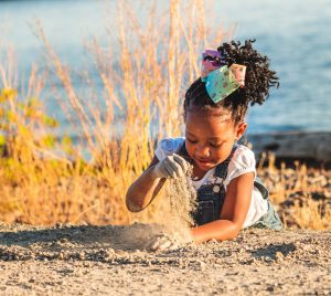 Girl Playing with Sand Sofia Shultz Photography Pixabay CC 1.0